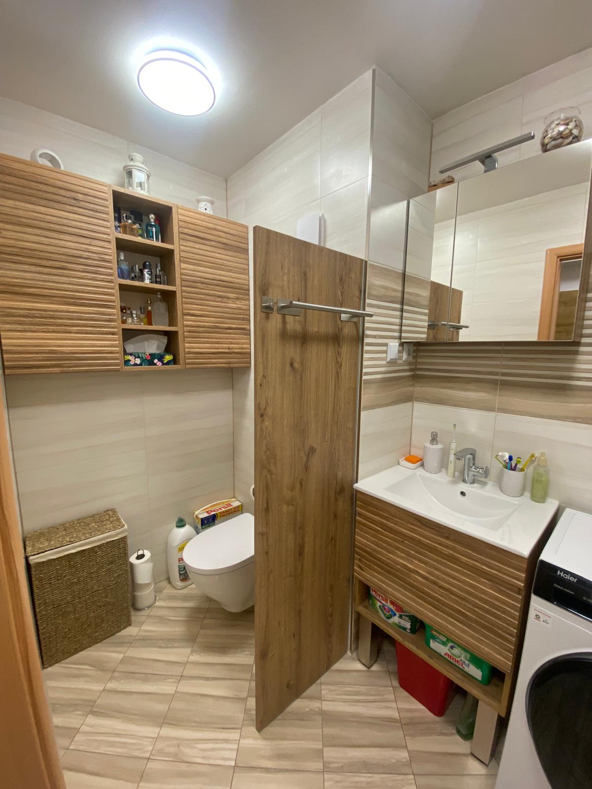 Koupelnový nábytek – realizace 3